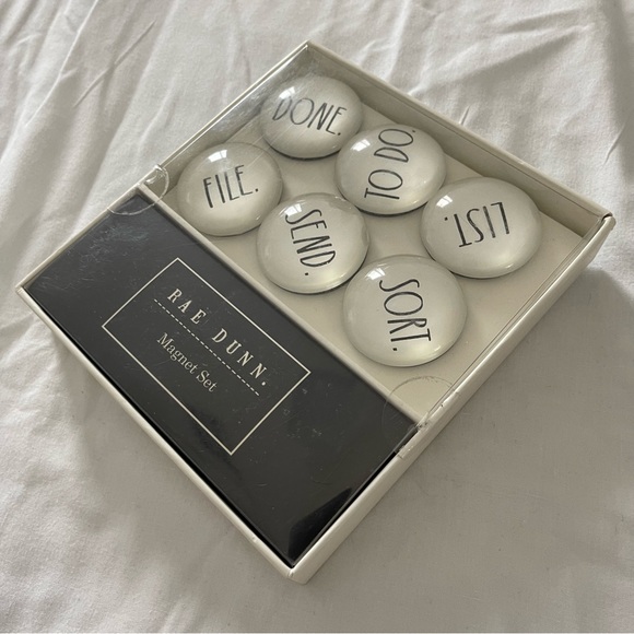 New RAE Dunn magnet set - Picture 3 of 4